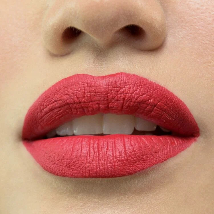 ROSSETTO FLUIDO MAT "THE LIPSTICK”